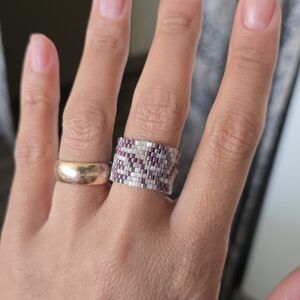 Elegant Purple and Silver Beaded Ring